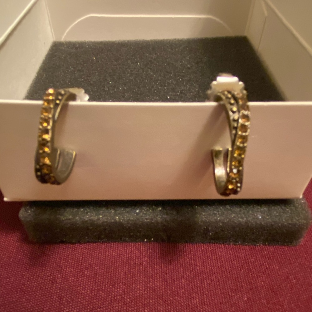 Lia Sophia Kiam Family Signature Collection